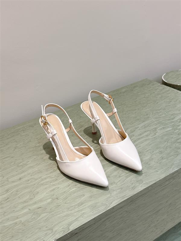 2025112810123645 300